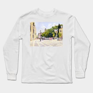 La Plaza Nueva y La Iglesia de Santa Ana, Granada. Long Sleeve T-Shirt